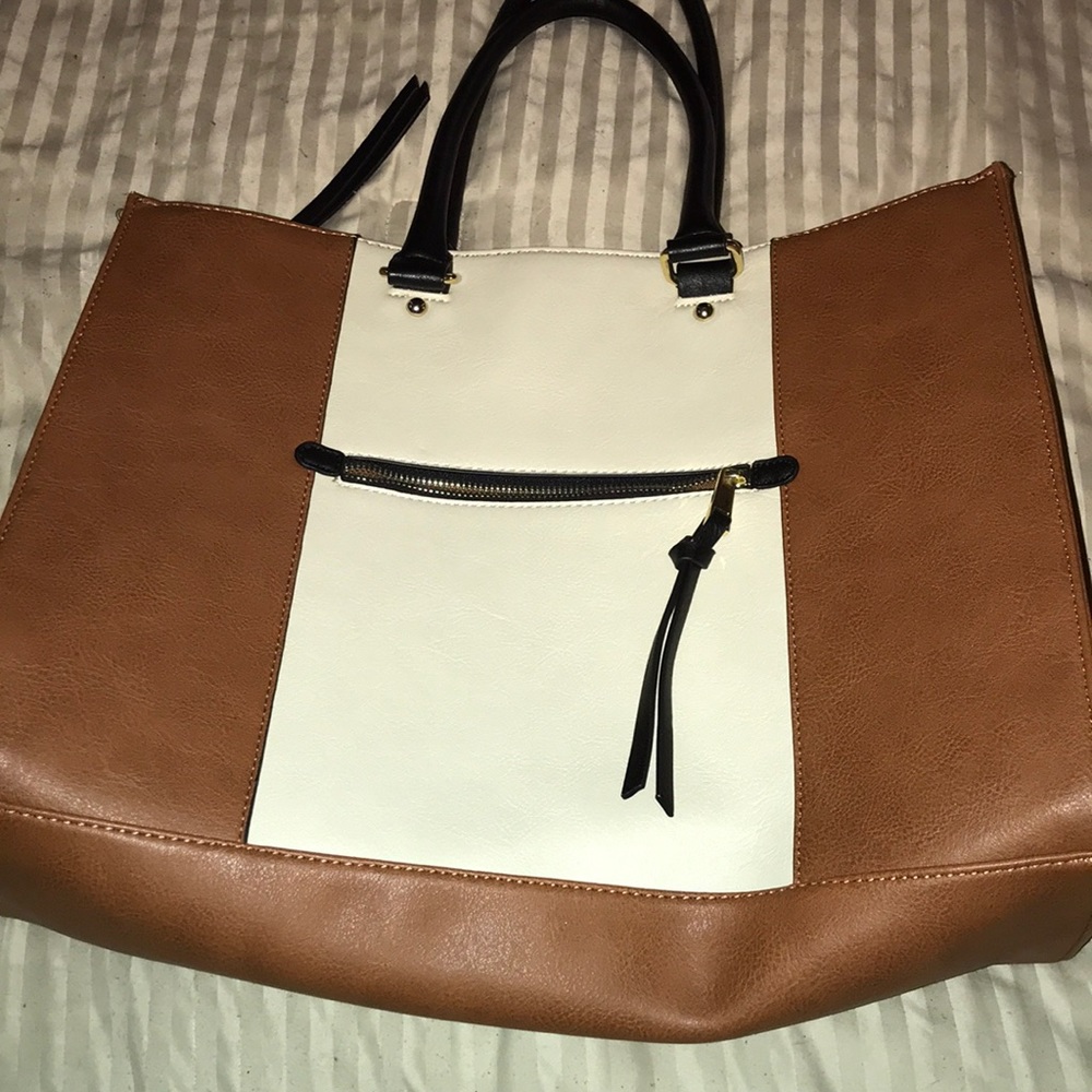 Merona Women’s brown and white purse